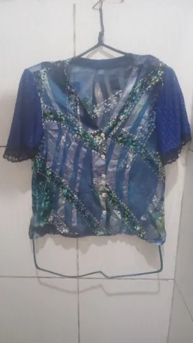 Blusa de Tecido Estampas Azul Feminino M 