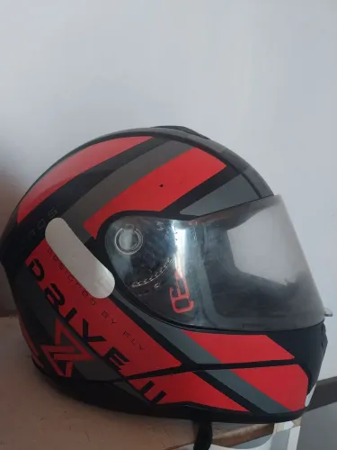 Capacete