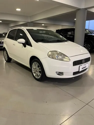 Fiat Punto Essence 1.6 Flex 16V 5P 2012