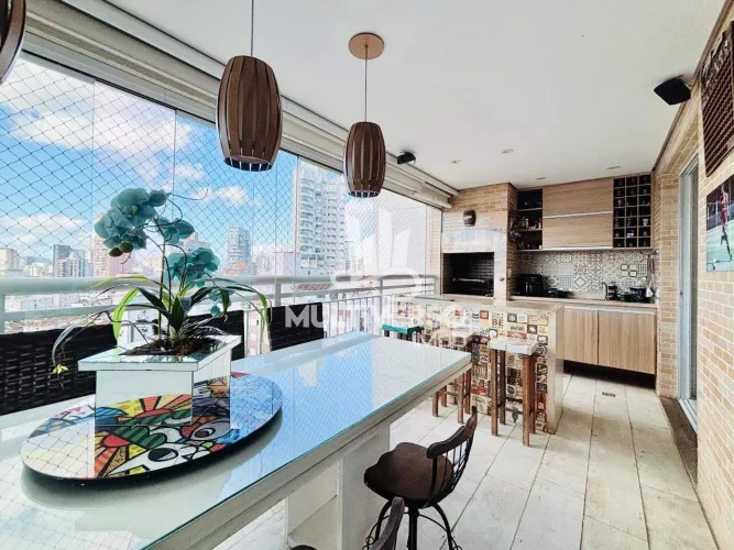 Apartamento à venda no Gonzaga (Santos/SP) | 4 quartos (3 suítes) | Frente | 2 vagas