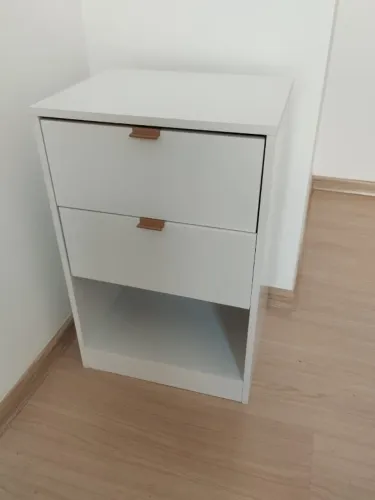 Mesa de cabeceira
