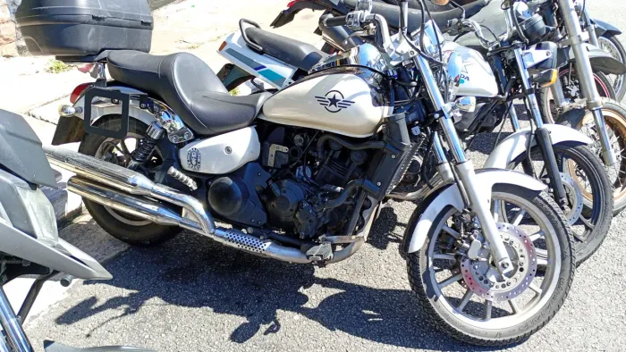 Dafra Horizon 250