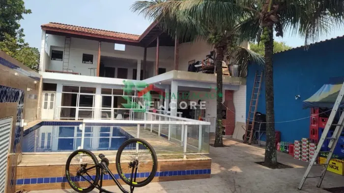 Sobrado em Rua Mambá - Nova Itanhaém (Praia) - Itanhaém/SP