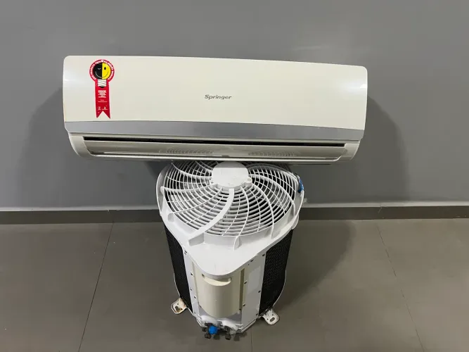 Ar condicionado Springer 12000 btus 