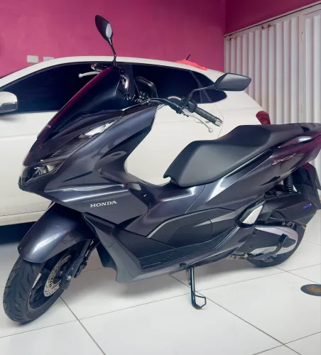 Moto Honda PCX 2024