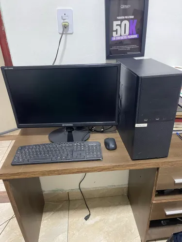 Computador Usado C/ Monitor de 22 Polegadas
