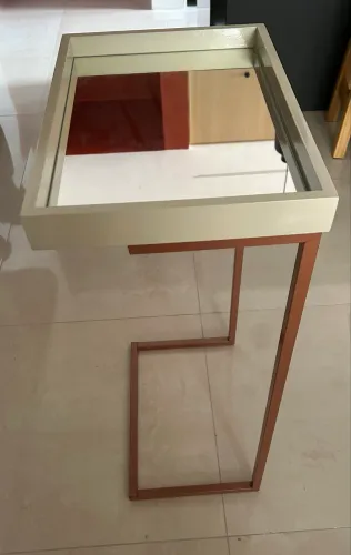 Mesa de apoio para sofá