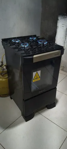FOGÃO 4 BOCAS MUELLER, FUNCIONANDO PERFEITAMENTE BEM CONSERVADO