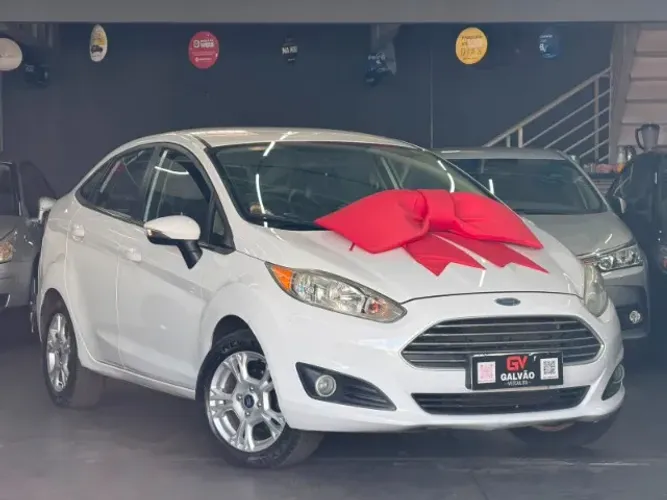 Ford Fiesta Sedan 1.6 16V Flex Aut. 2014