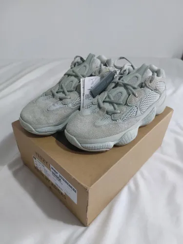 Yeezy 500 Salt Tam. 39