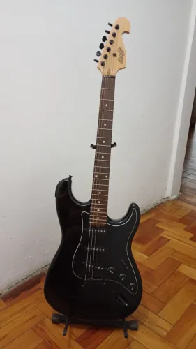 Guitarra Menphis MG32
