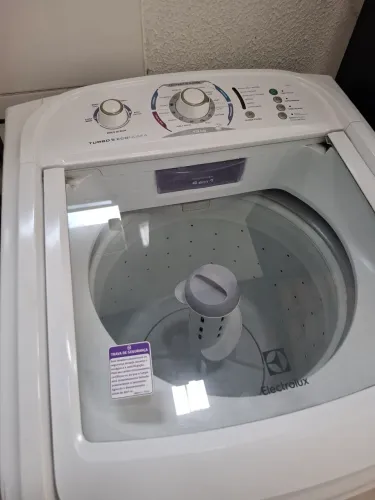 Máquina de lavar roupa 13kg Electrolux LTD13