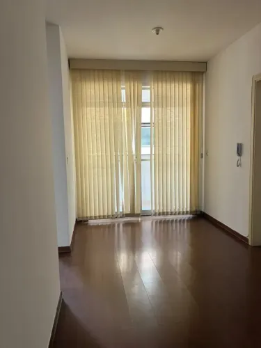 Apartamento com 02 quartos e 01 vaga - Planalto