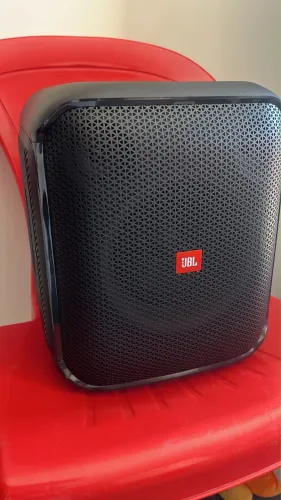 VENDO JBL PARTYBOX (Leia a descrição)