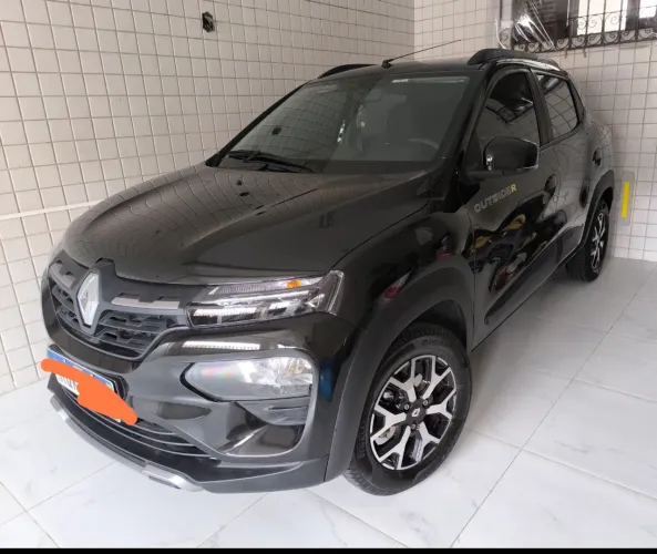 Kwid Outsider 2025 (8.000kms)