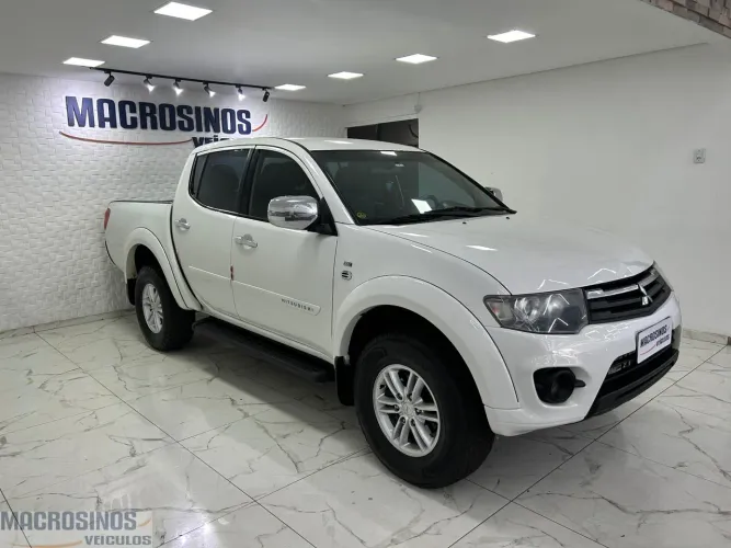 Mitsubishi TRITON HPE 2.4 CD 4X4 TB Diesel Aut. 2016