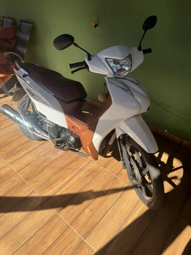 Shineray modelo jet 125ss 2025 ÚNICA DONA. Tem conversa
