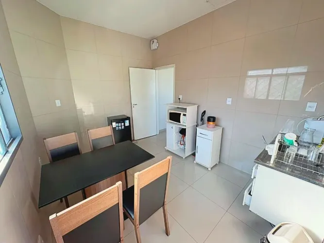 Casa residencial ou para escritório, com 2 dormitórios à venda, 65 m² por R$ 420.000 - Jar