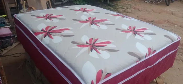 Vendemos camas box de casal e solteiro 