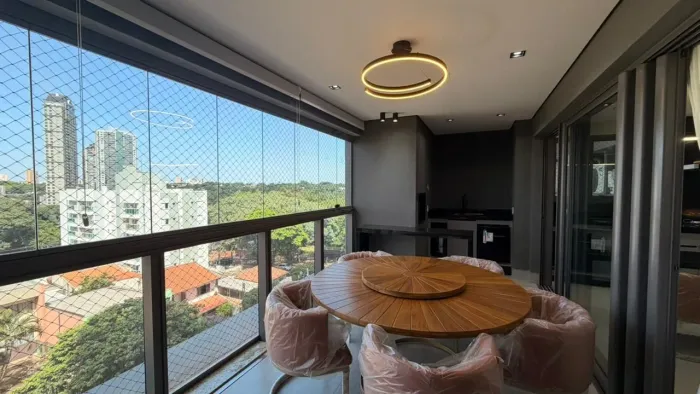 Apartamento com 3 dormitórios à venda, 161 m² por R$ 2.500.000 - Zona 03 - Maringá/PR