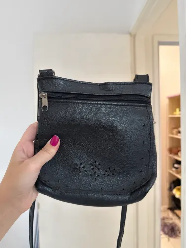 Bolsa Preta Pequena de Rendinha