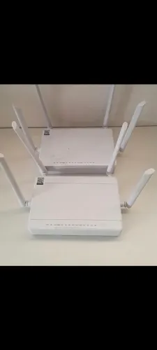 20 Unidades ONT GPON CHIMA - SC/UPC (azul) AC DualBand 2,4Ghz e 5Ghz. Com Fonte