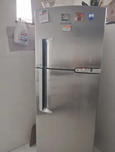 Geladeira Brastemp dúplex em bom estado e funcionando