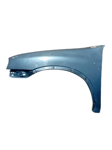 Paralama Esquerdo Chevrolet Corsa 95a12 com detalhe