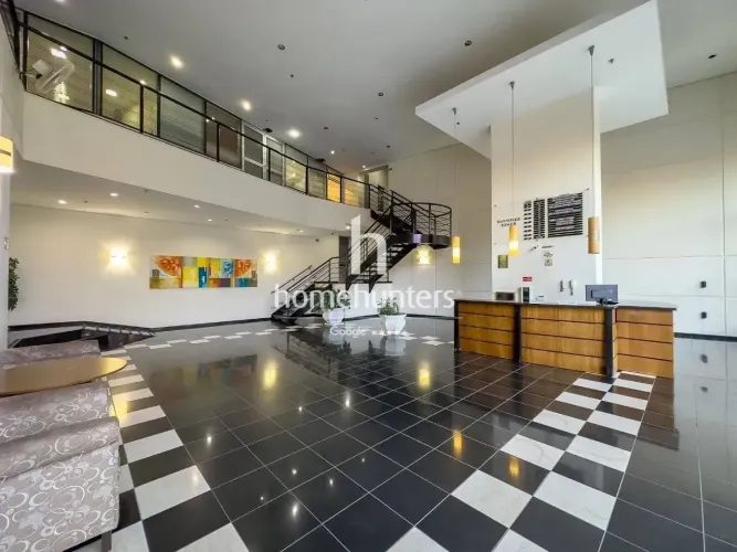 Sala em prédio comercial para locação,100m2 por R$ 5000,00 no Cambui- Av. José de Sousa Ca