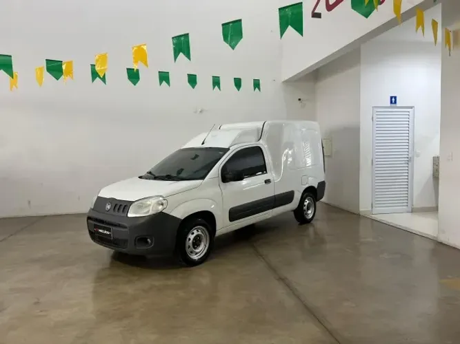 Fiat Fiorino Furgão Work. Hard 1.4 Flex 8V 2P 2021
