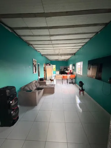 CASA ESPAÇOSA + RENDA EXTRA NO ARMANDO MENDES!