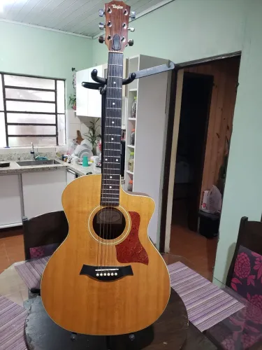 VIOLÃO TAYLOR 214ce
