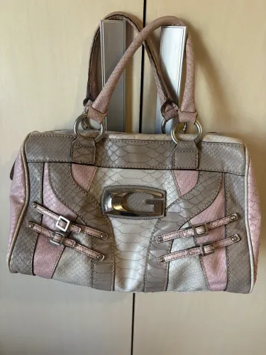 Bolsa guess