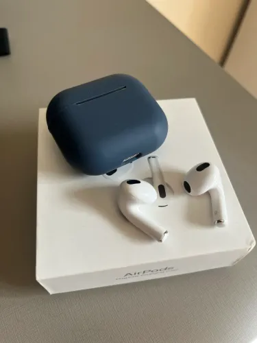 Apple AirPods 3