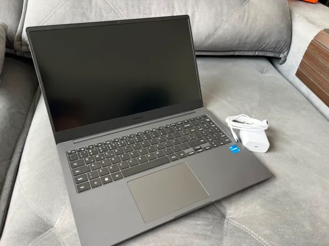 Galaxy Book2 i5 12th - zero