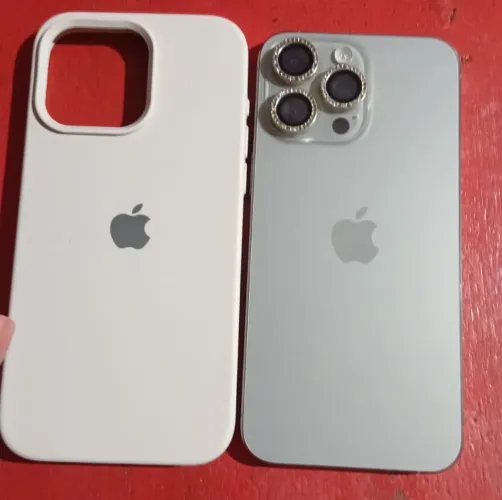 Vendo iPhone 15 pro Max 