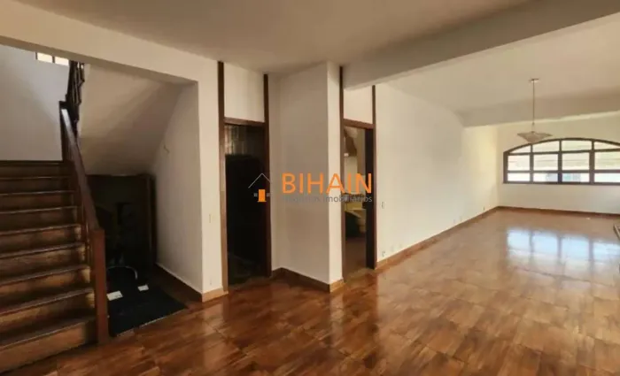 Casa com 3 dormitórios para alugar, 307 m² por R$ 11.494,30/mês - Belvedere - Belo Horizon