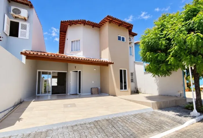 San Remo | Casa duplex reformada com 3 suítes e lazer
