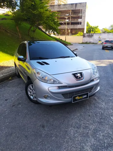 Peugeot 207 Sed. Passion XR Sport 1.4 Flex 8V 4P 2013