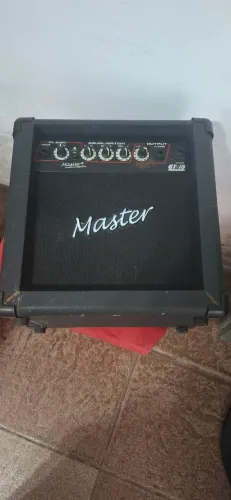 Caixa de guitarra master 15w