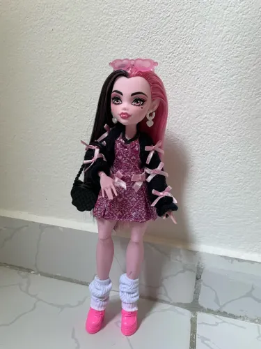 Boneca monster high Draculaura core 2 g3