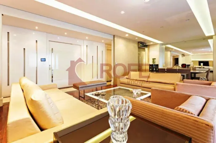 Venda Condomínio Maison Madeleine | 369m², 4 Suítes, 5 Vagas | Vila Nova Conceição