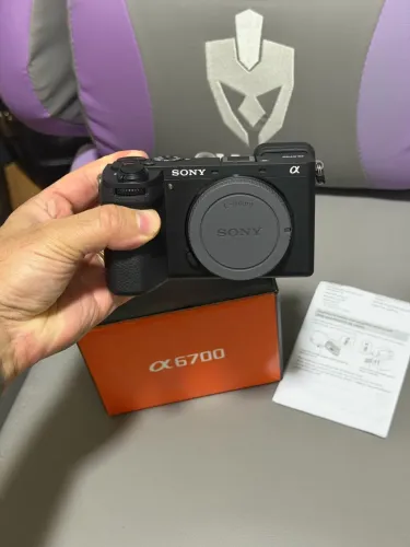 Corpo Sony a6700 nova
