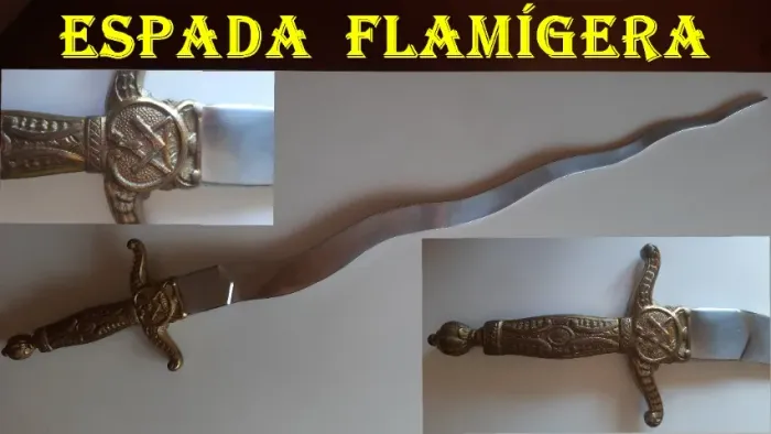 Espada Decorativa Flamígera
