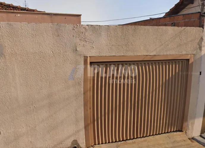 Locação de Casas / Padrão na cidade de São Carlos