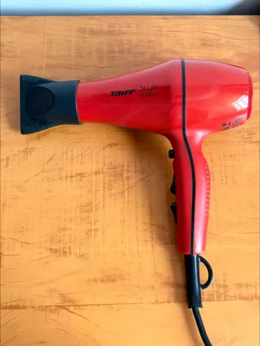 Secador Taiff 2000W