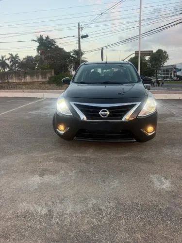 Nissan Versa SL 1.6 16V Flexstart 4P Aut. 2018