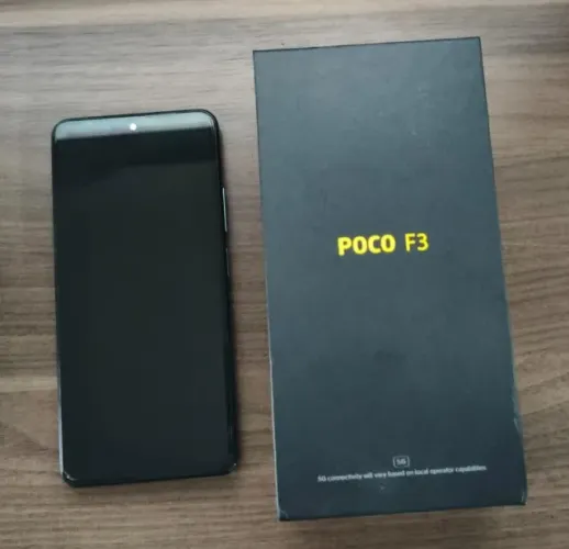Xiaomi Poco F3 128GB / 6GB RAM - Vidro Trincado / Funciona Tudo (Leia)