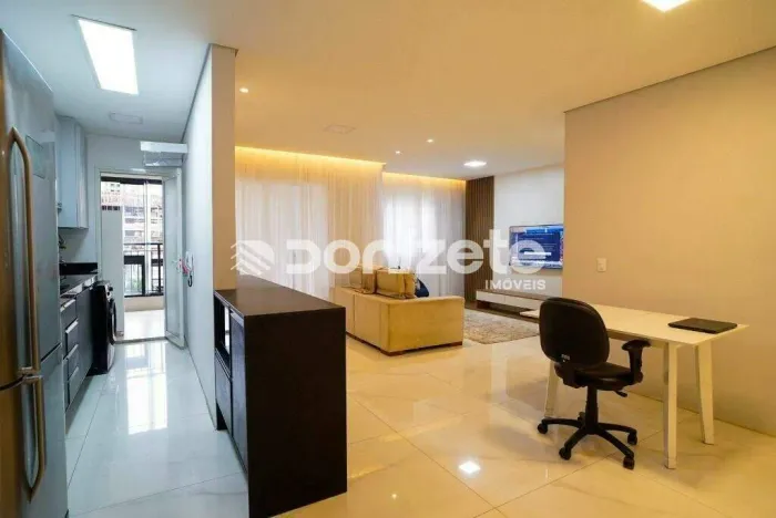 Apartamento à venda no Bairro Campestre em Santo André