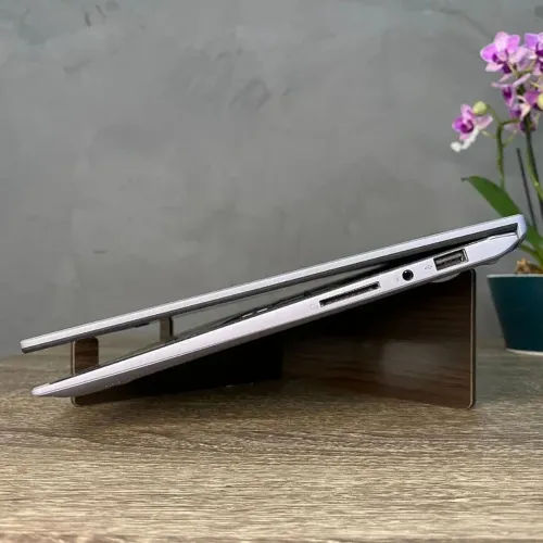 Suporte para notebook em MDF